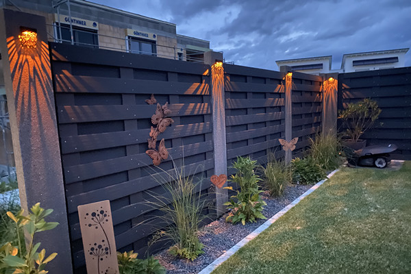 Comentarios de la cerca solar con energía solar al aire libre ABS Post Light for Garden