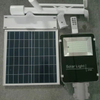Farola solar inteligente de 75W para estacionamiento